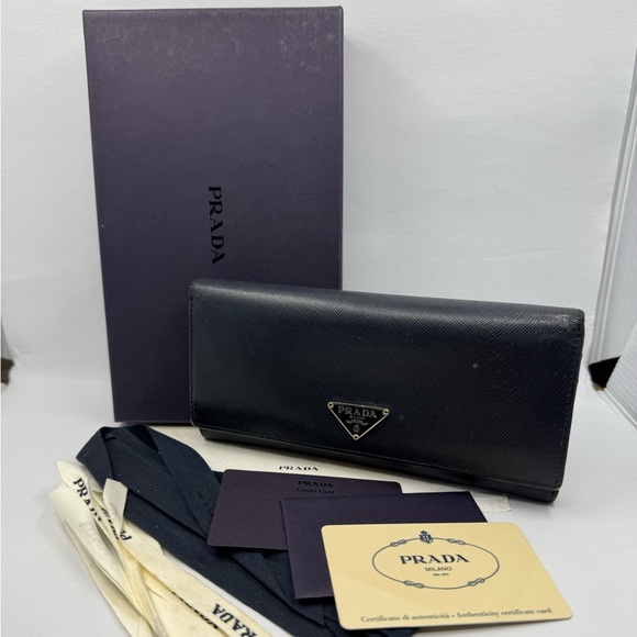 Prada Milano Saffiano Bifold Flap Snap Navy Blue Wallet 21717 - Picture 1 of 11